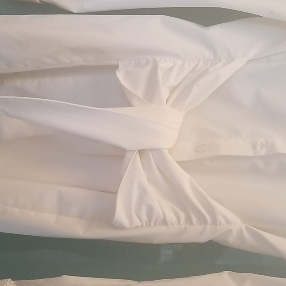 Joseph Ribkoff White Blouse size 8 - Picture 4 of 5